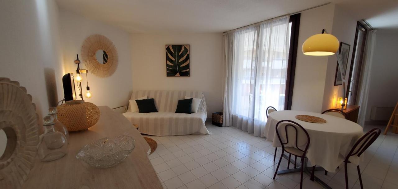 Frejus Plage La Miougrano, T2-3 49M2, 5 Personn Exterior foto